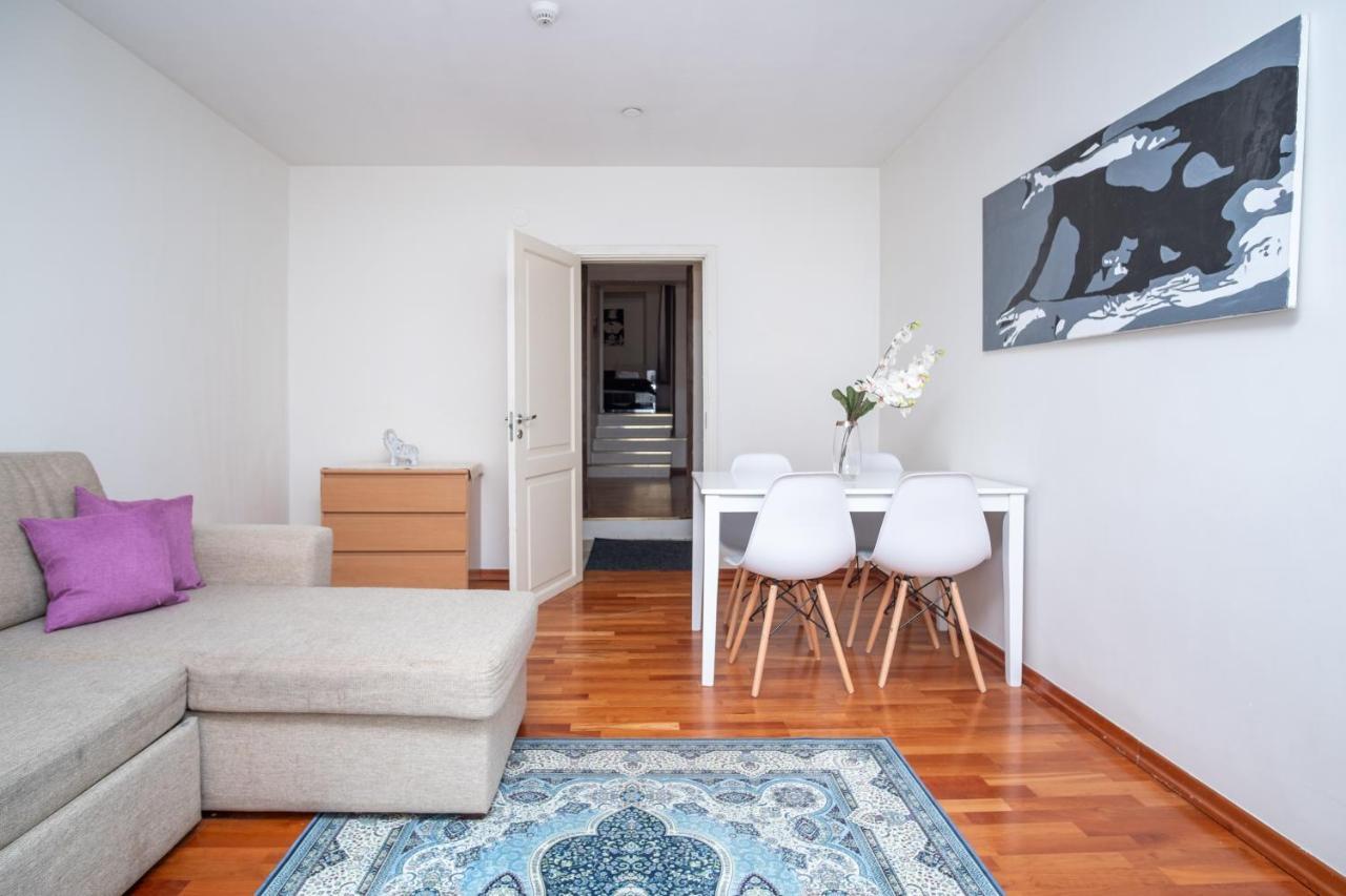 Old Town 2-Bathroom Apartment With Sauna Ταλίν Εξωτερικό φωτογραφία